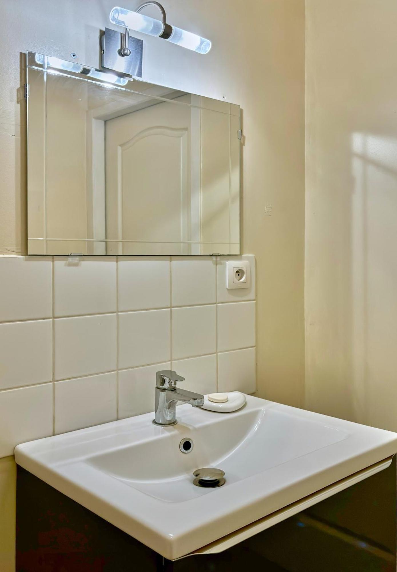 Agreable Studio En Hyper Centre Nevers Dış mekan fotoğraf